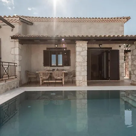 Viatzo Villas - Eclectic Villas With Heated Saltwater Pools Mouzákion Exterior photo