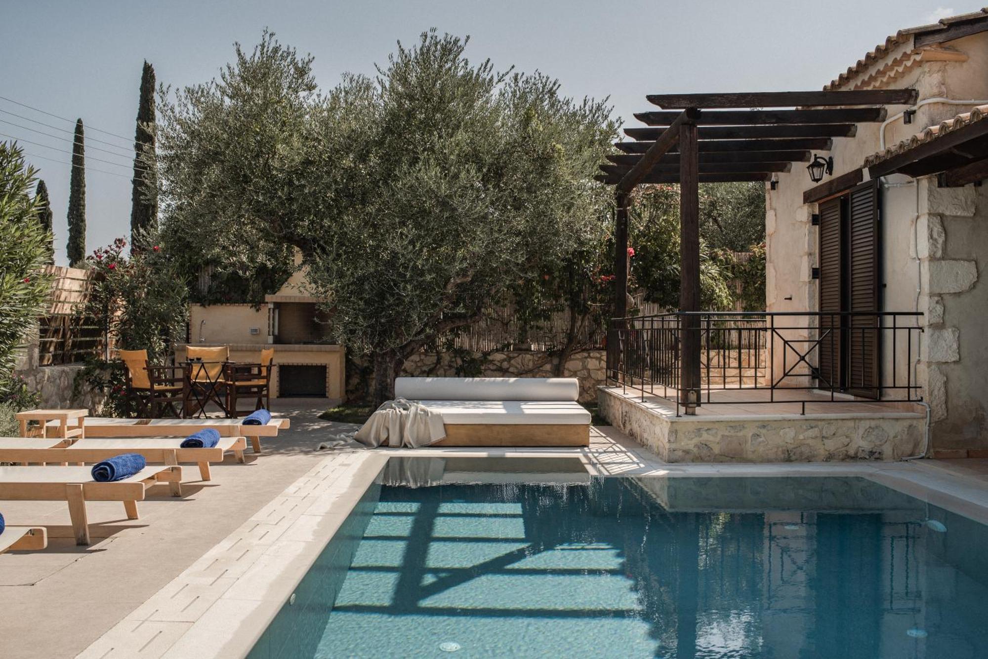 Viatzo Villa *