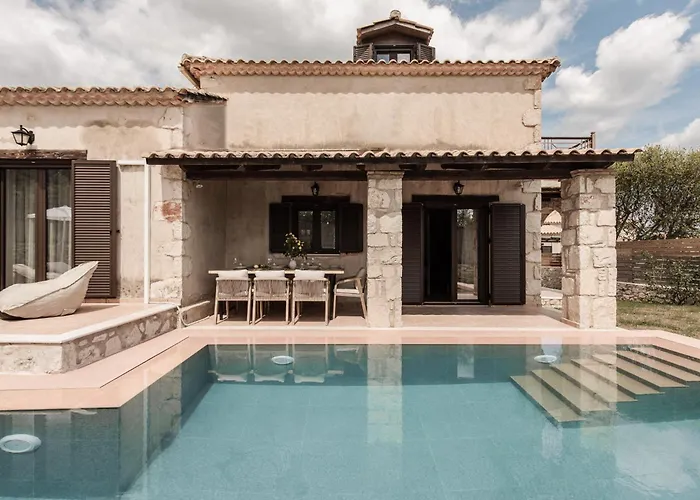 Viatzo Villas - Eclectic Villas With Heated Saltwater Pools