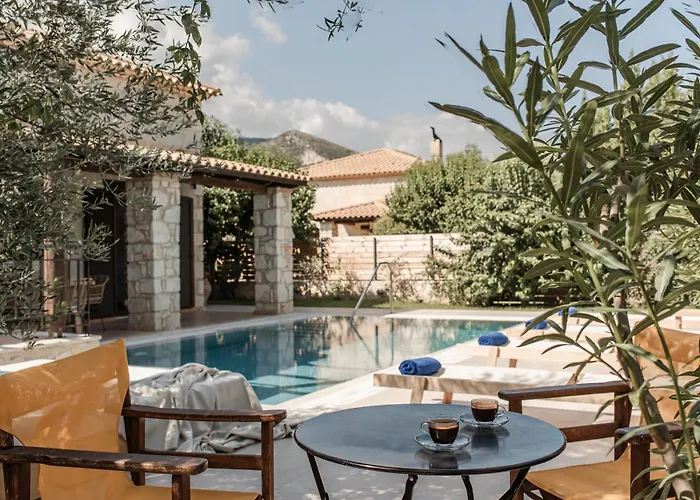 Viatzo Villas - Eclectic Villas With Heated Saltwater Pools